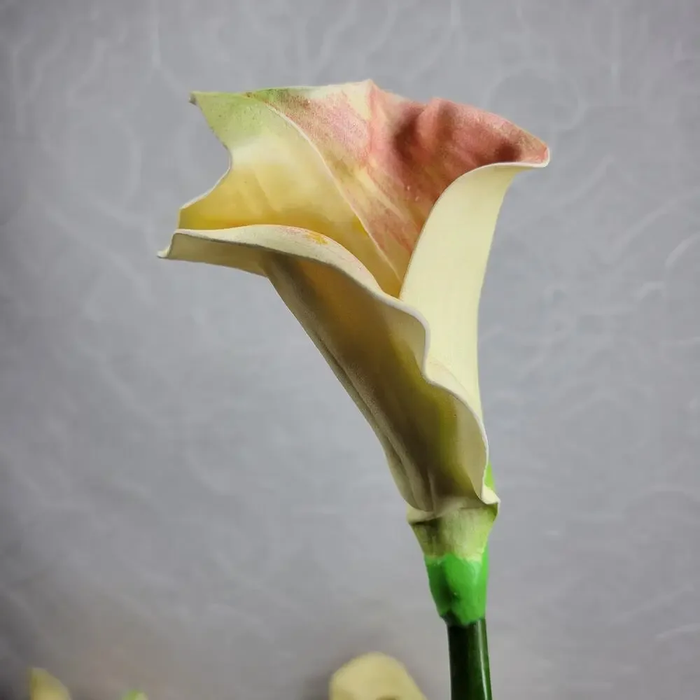 VTG Faux Calla Lily Stems 24